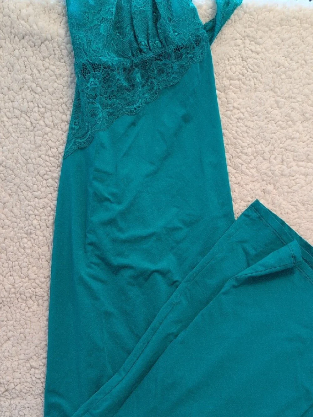 Teal Lace Slip Nighty - Picture 4 of 4